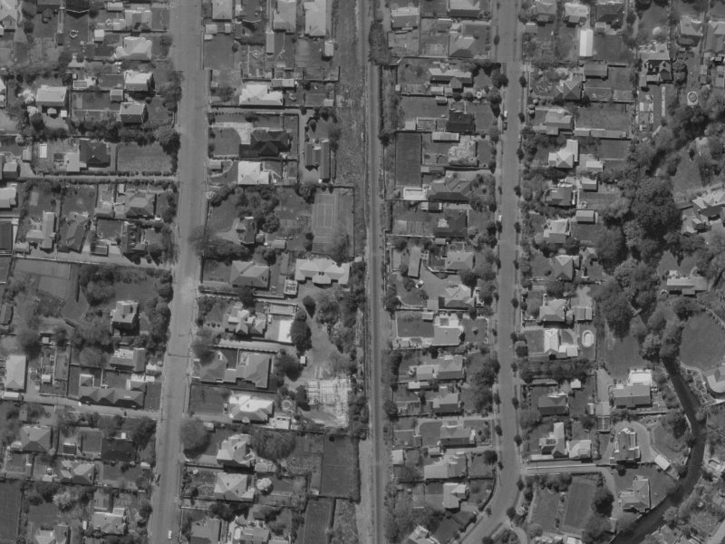 41 Clifford Avenue from the air, 1970-1974