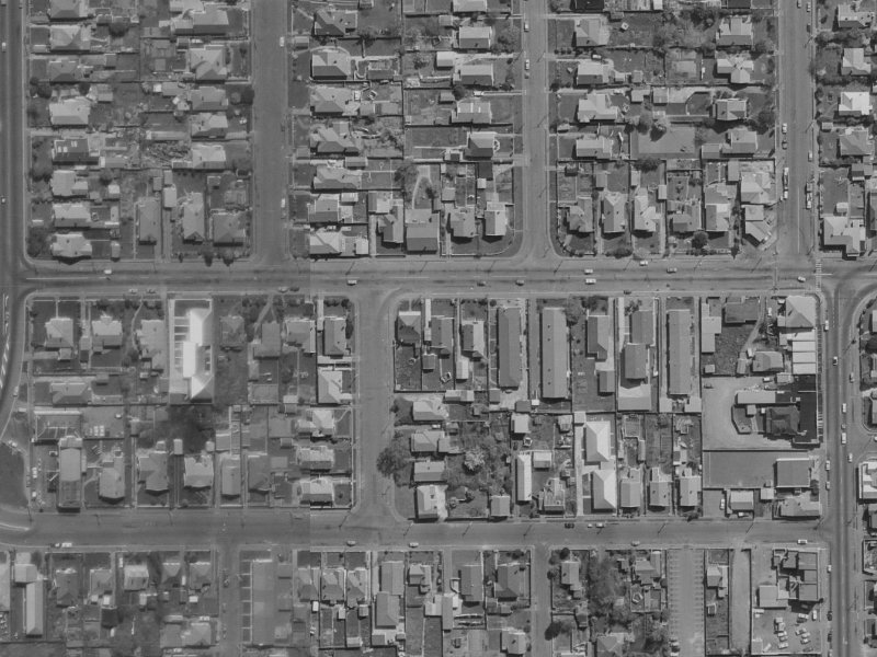 32 North Avon Road from the air, 1970-1974