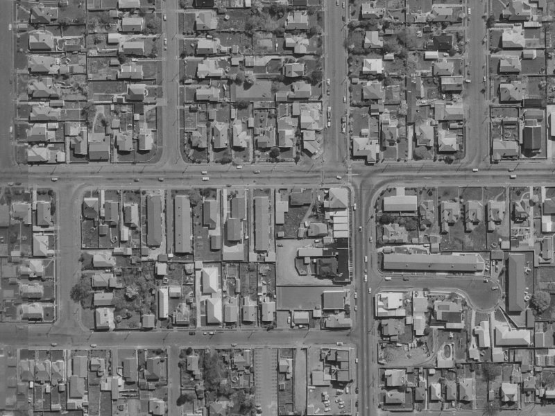 62 North Avon Road from the air, 1970-1974