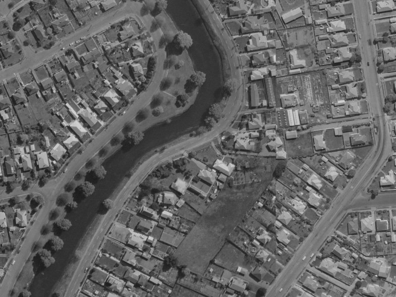 34 Dallington Terrace from the air, 1970-1974