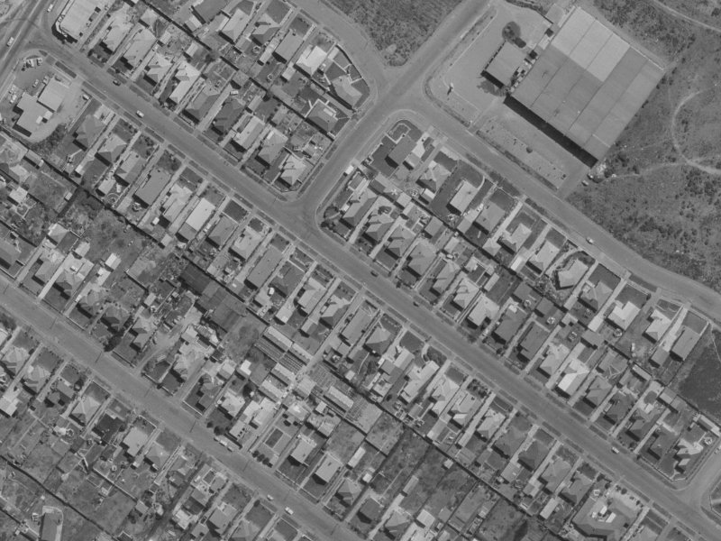 31 Bickerton Street from the air, 1970-1974