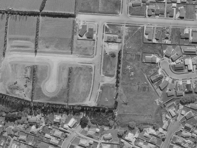 32 Colina Street from the air, 1970-1974