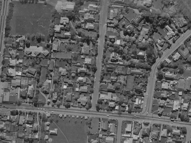7 Waiwetu Street from the air, 1970-1974