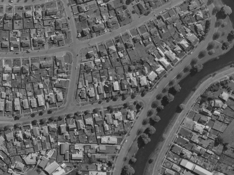 69 Morris Street from the air, 1970-1974