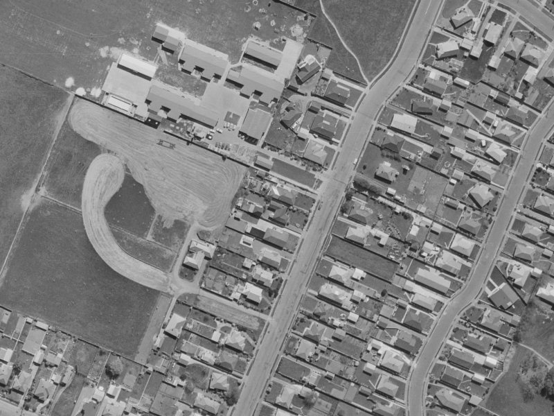 71 Cutts Road from the air, 1970-1974