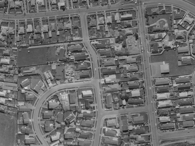 15 Lynfield Avenue from the air, 1970-1974