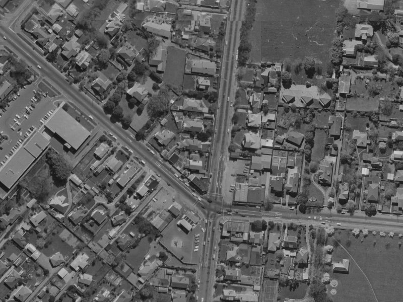 135 Clyde Road from the air, 1970-1974