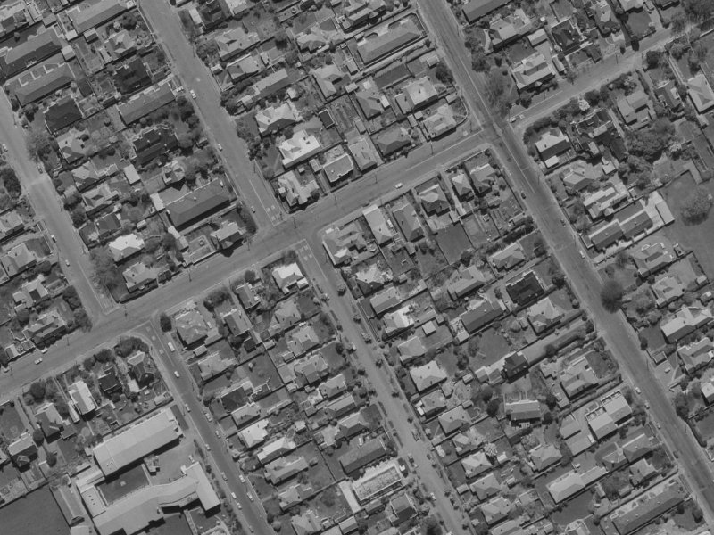 52 Clissold Street from the air, 1970-1974