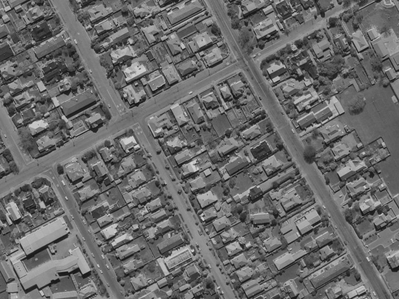 48 Clissold Street from the air, 1970-1974