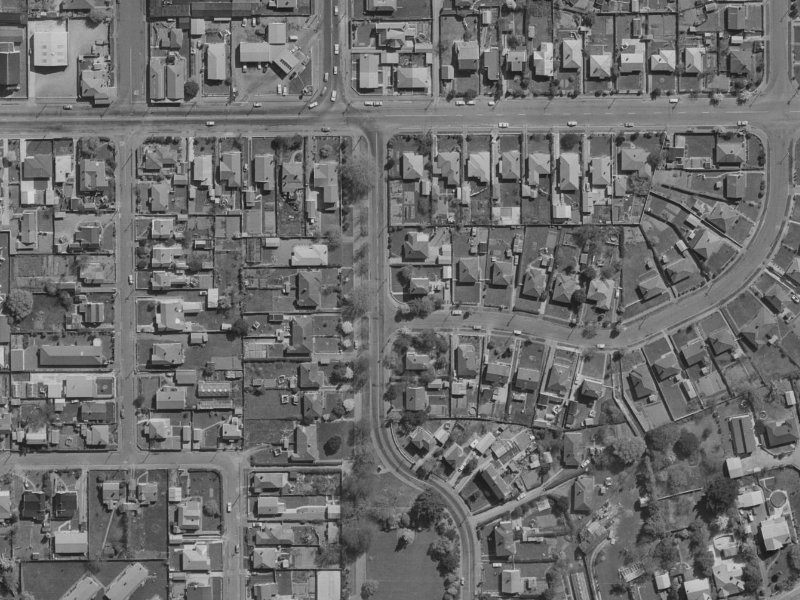 34 Eveleyn Couzins Avenue from the air, 1970-1974