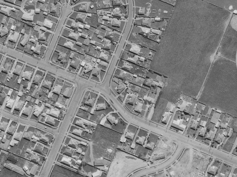 36 Bentley Street from the air, 1970-1974