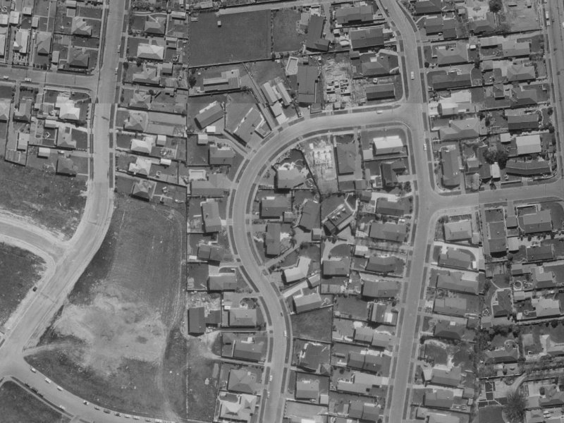 9 Rutherglen Avenue from the air, 1970-1974