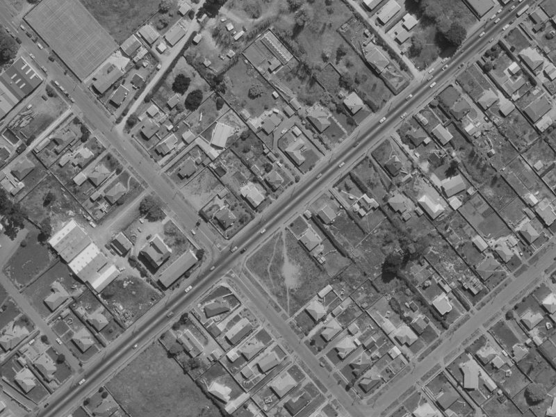 279 Pages Road from the air, 1970-1974
