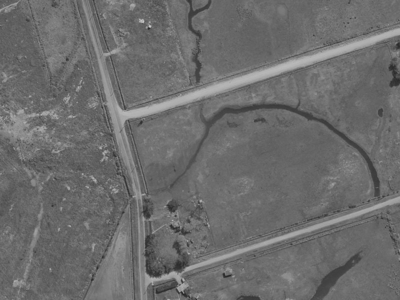 21-23 Seabreeze Close from the air, 1970-1974