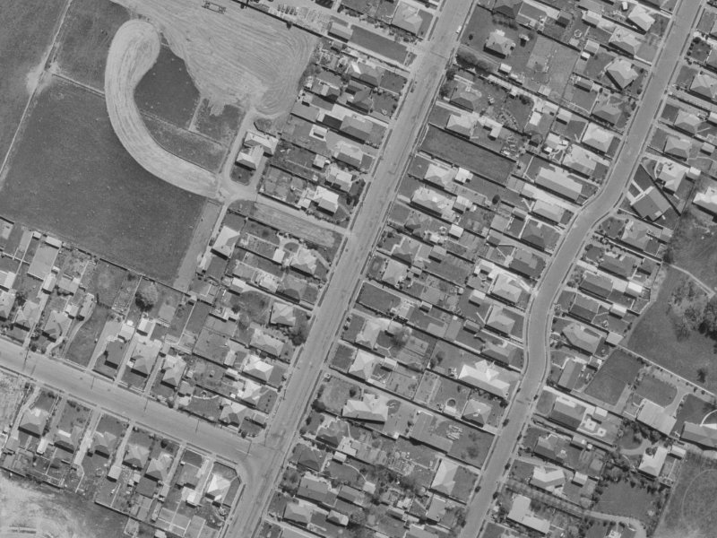 58 Cutts Road from the air, 1970-1974