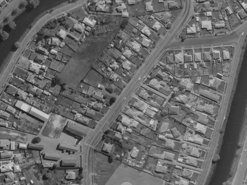 41 Gayhurst Road from the air, 1970-1974