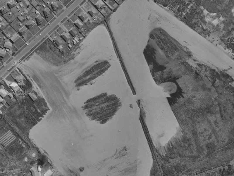 4 Casquet Lane from the air, 1970-1974