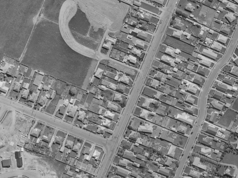 57 Cutts Road from the air, 1970-1974