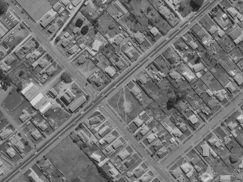 276 Pages Road from the air, 1970-1974