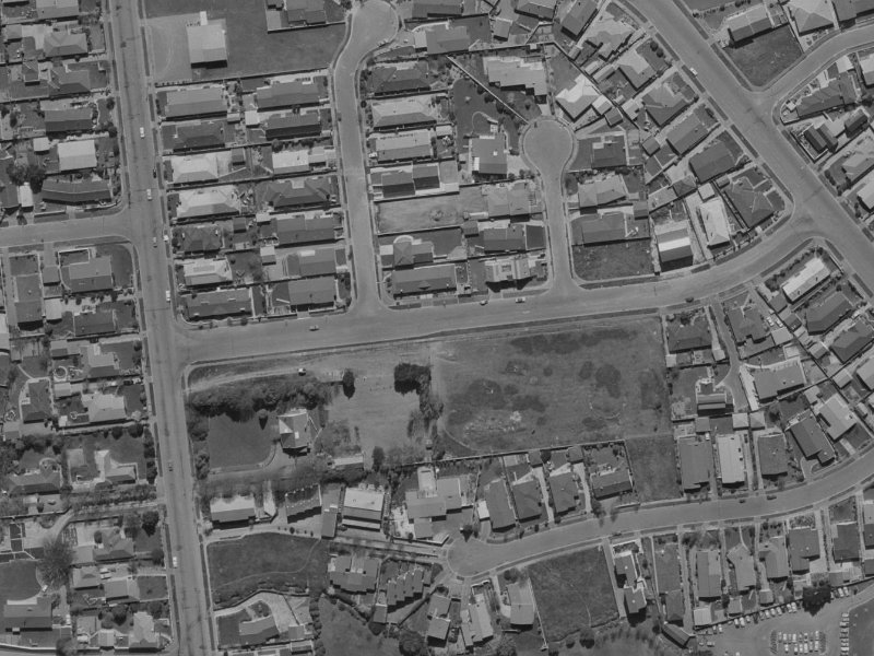 27 Wadeley Road from the air, 1970-1974