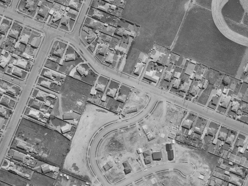 29 Bentley Street from the air, 1970-1974