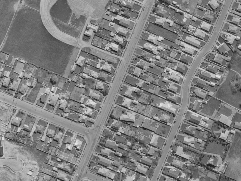54 Cutts Road from the air, 1970-1974