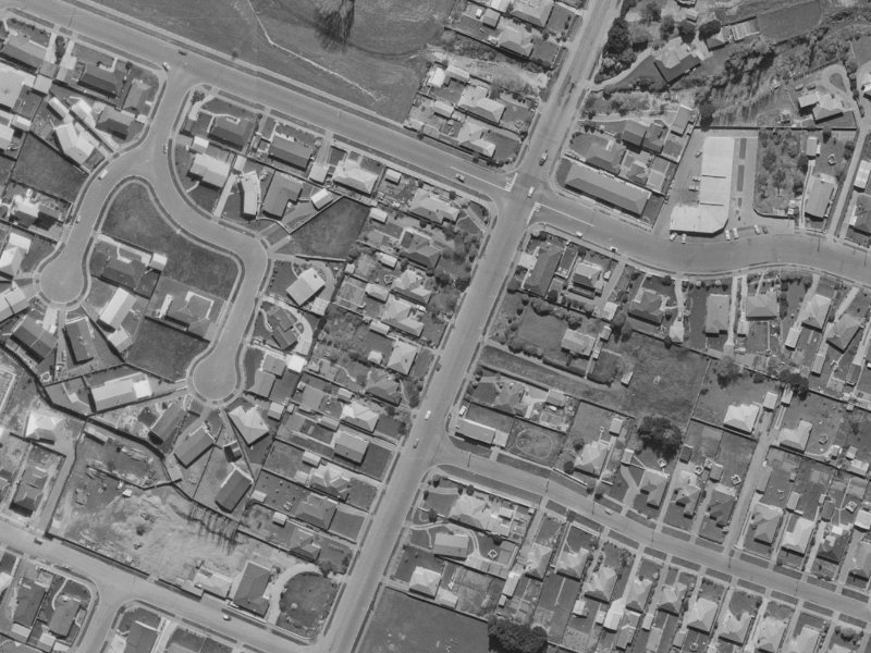 81 Withells Road from the air, 1970-1974