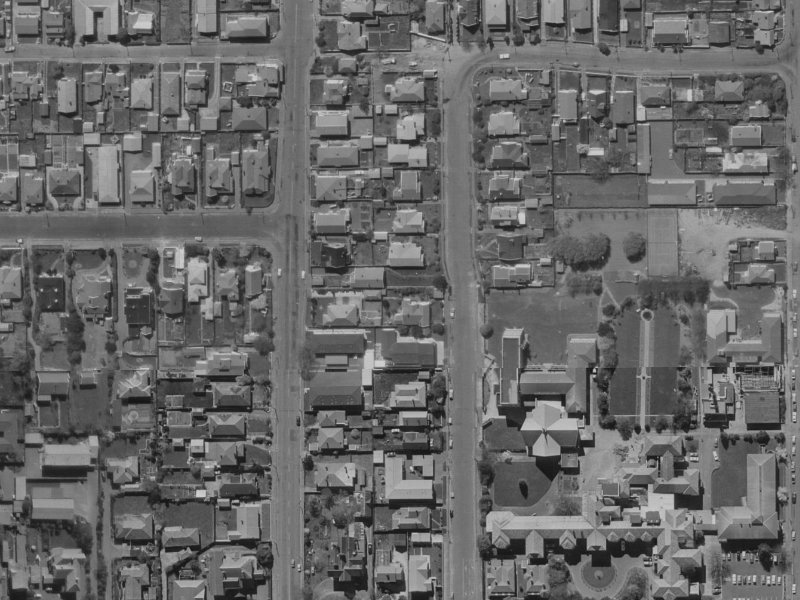 3/467 Durham Street North from the air, 1970-1974