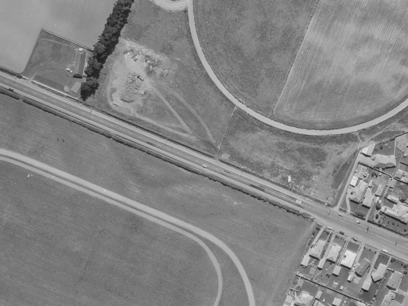 39 Davaar Crescent from the air, 1970-1974