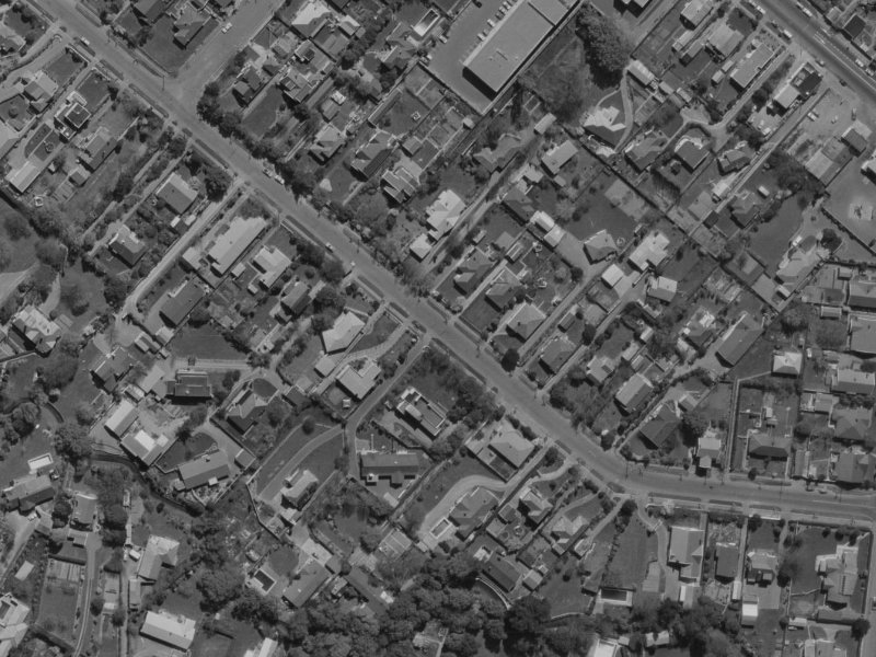 25 Hamilton Avenue from the air, 1970-1974