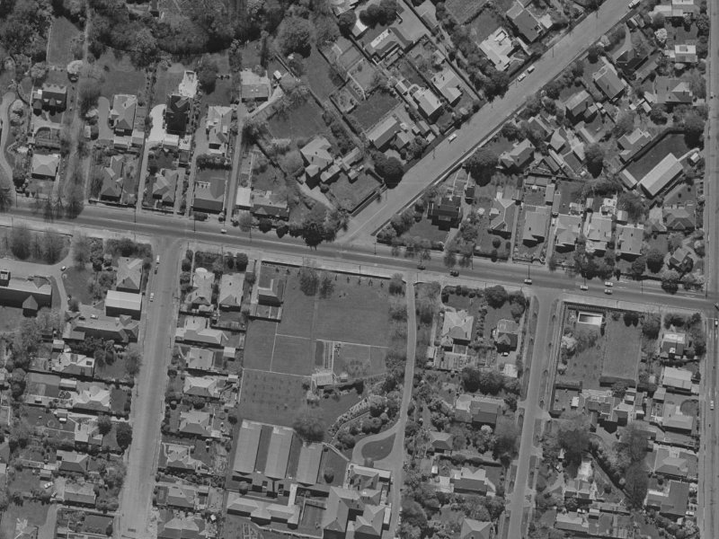 125 Fendalton Road from the air, 1970-1974