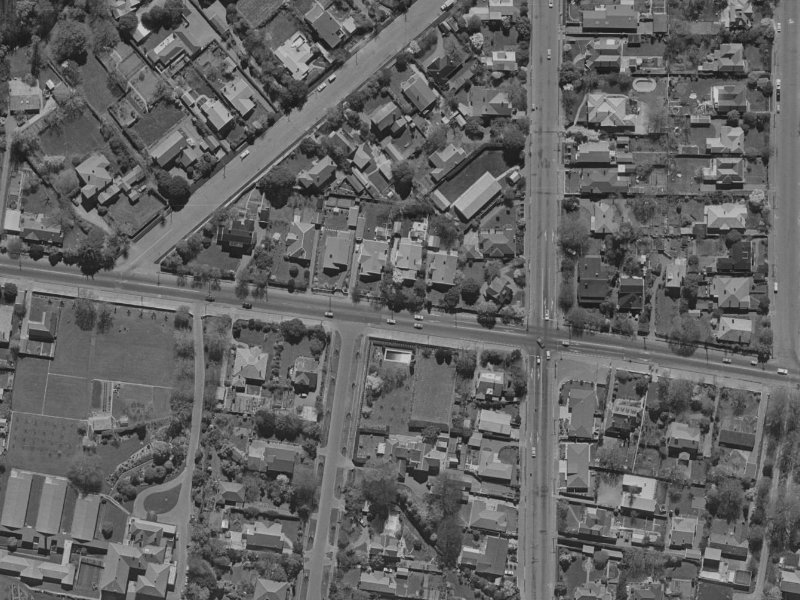 118 Fendalton Road from the air, 1970-1974