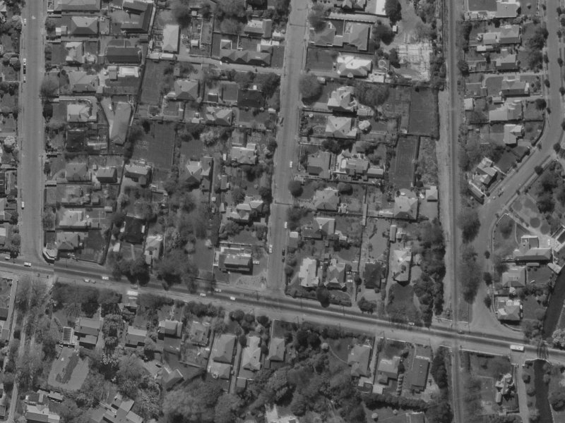 4 Jacksons Road from the air, 1970-1974