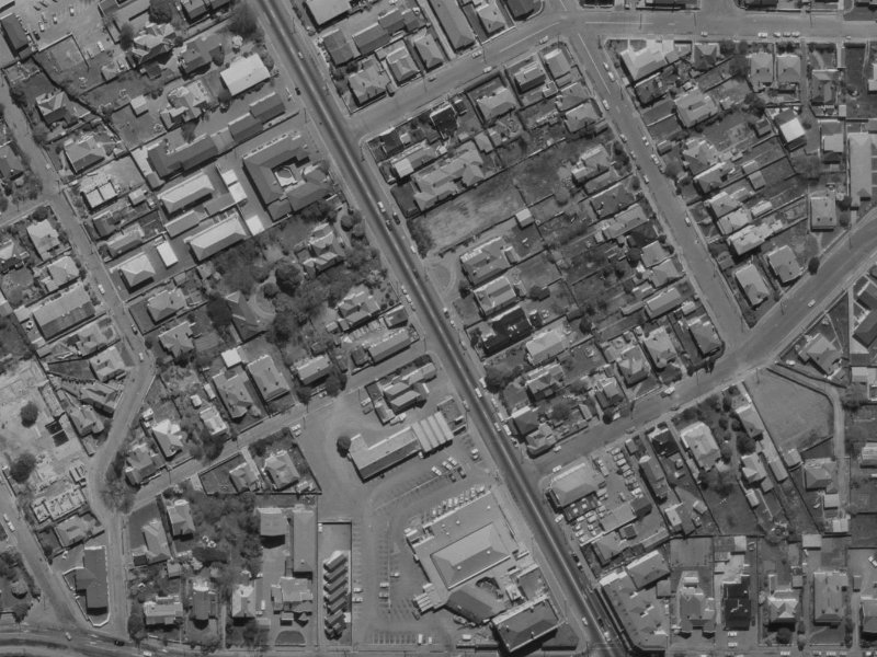 25 Papanui Road from the air, 1970-1974