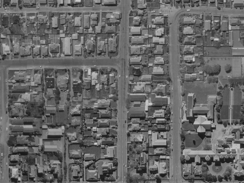 25-37 Springfield Road from the air, 1970-1974