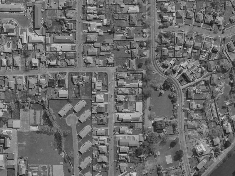 92 Vogel Street from the air, 1970-1974