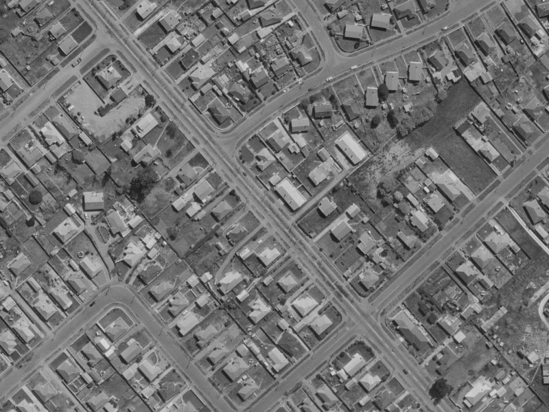327 Breezes Road from the air, 1970-1974