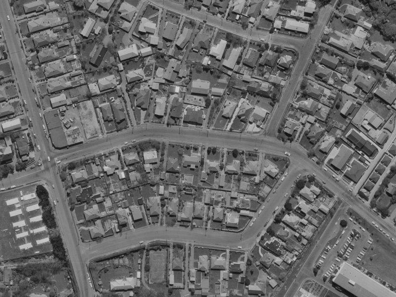 89 Creyke Road from the air, 1970-1974