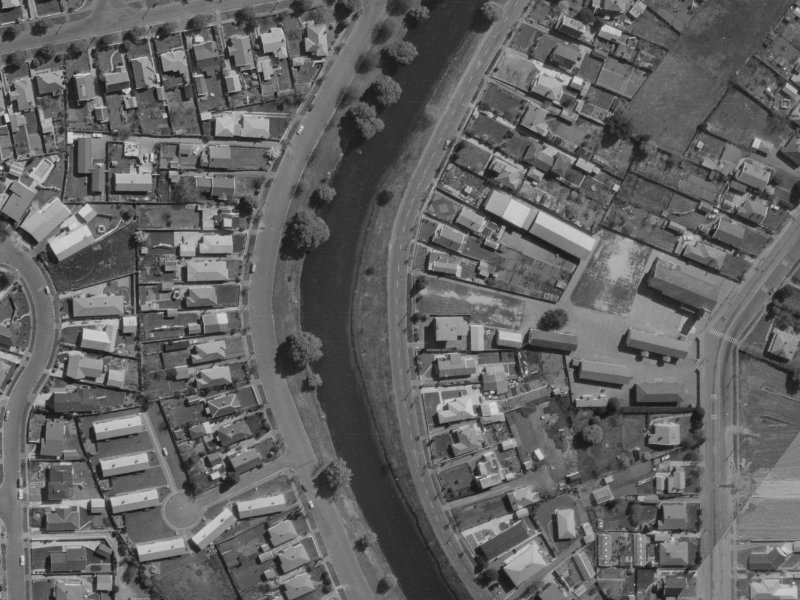 14 Dallington Terrace from the air, 1970-1974