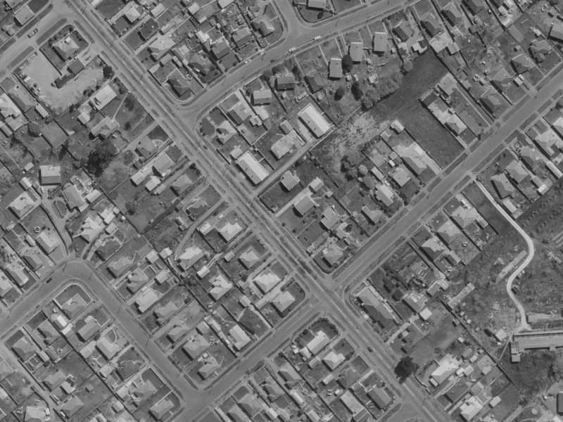 333 Breezes Road from the air, 1970-1974