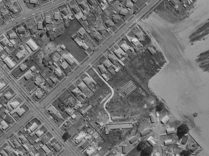 5A Leonie Place from the air, 1970-1974