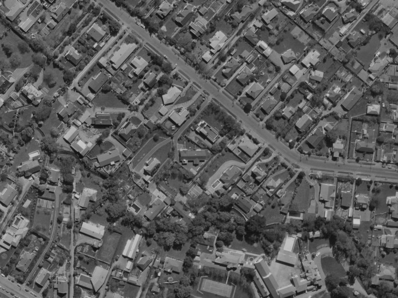 21B Hamilton Avenue from the air, 1970-1974