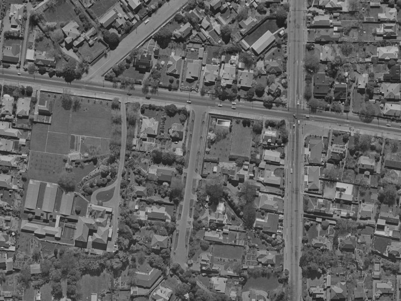 Heathfield Avenue from the air, 1970-1974