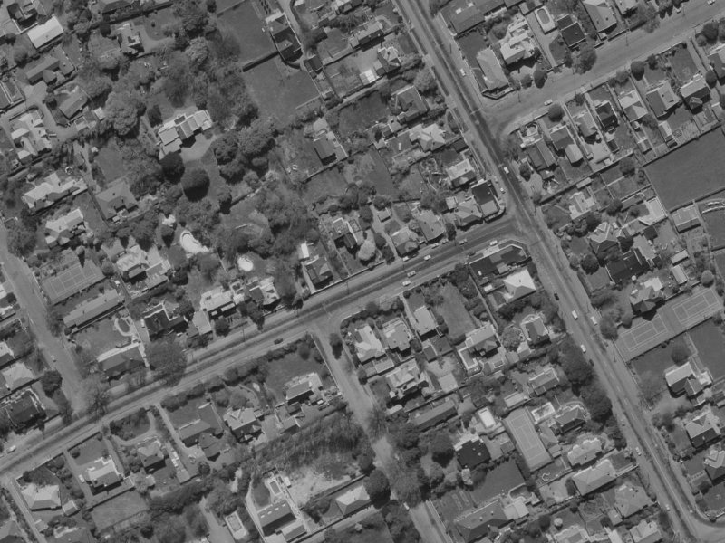 43 Holmwood Road from the air, 1970-1974