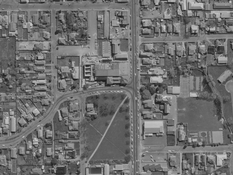 75 London Street from the air, 1970-1974