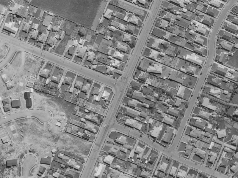 45 Cutts Road from the air, 1970-1974