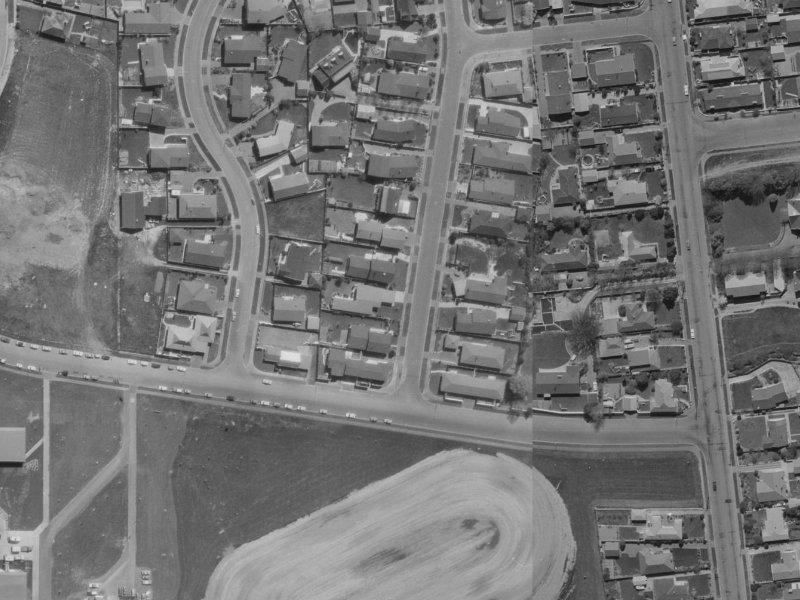 41 Lynfield Avenue from the air, 1970-1974