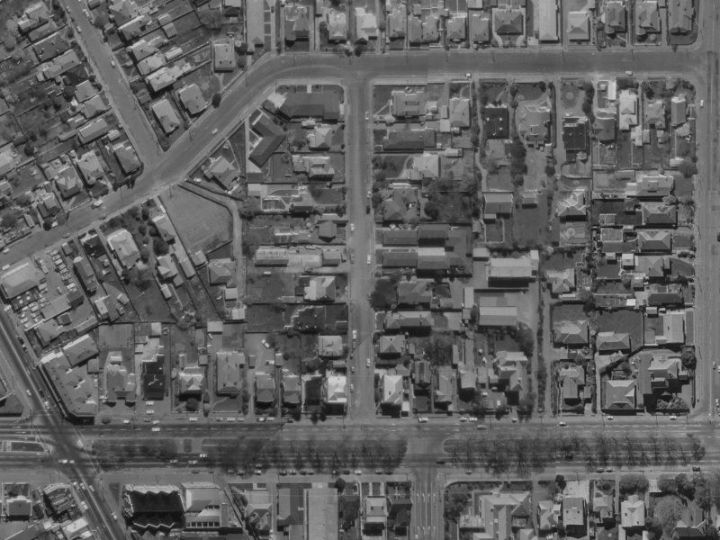 15-17 Stoneyhurst Street from the air, 1970-1974