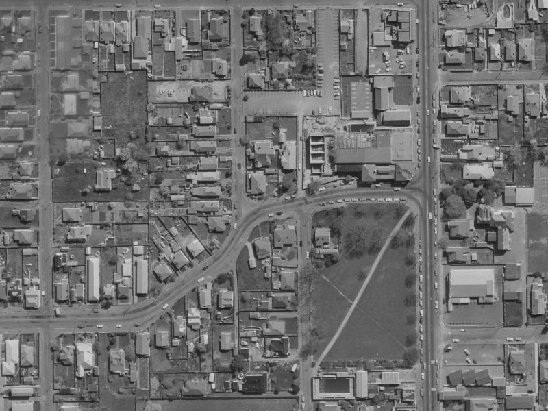 69-73 London Street from the air, 1970-1974