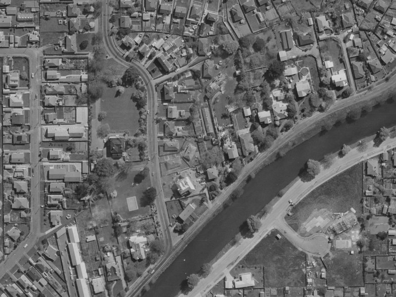 6A Eveleyn Couzins Avenue from the air, 1970-1974